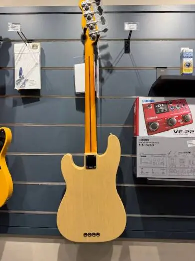 Fender - 017-7042-850 2